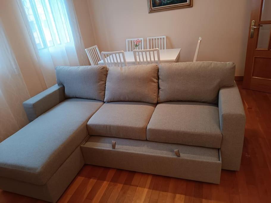Piso Centro Evolucion Apartment Burgos Ngoại thất bức ảnh